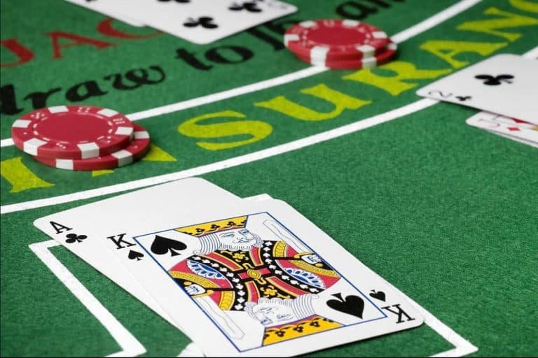 Beragam game slot online dan kasino langsung di dalam platform simba4d